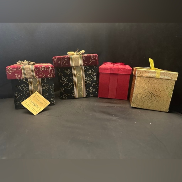 Elegant Christmas Luxury Gift Boxes Small Med Large Red Gold Green Fabric Ribbon - Picture 3 of 15